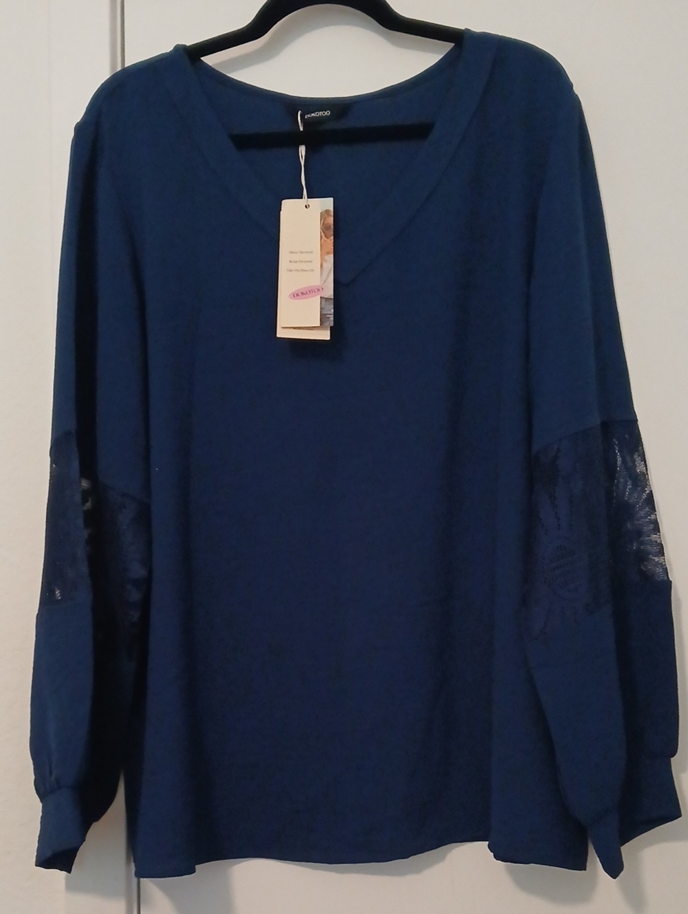 Women's Navy Blue V-Neck Lace Sleeve Top